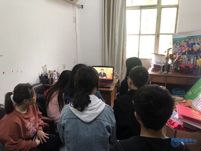 化工学院04.jpg