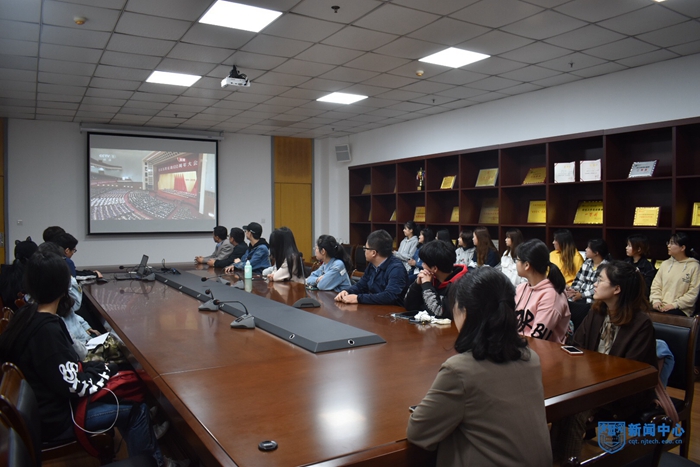 外国语言文学学院09.jpg 外国语言文学学院09.jpg